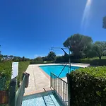 Апартаменты Le Maya - Avec Piscine Антиб